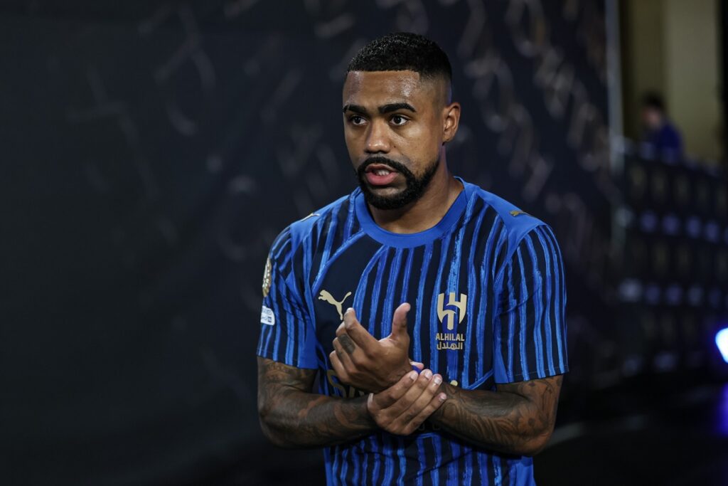 web-reage-apos-malcom-ser-substituido-em-jogo-contra-o-manchester-city