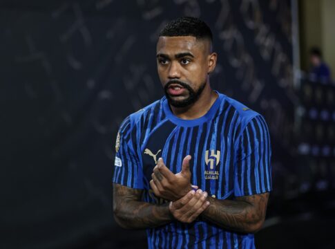 web-reage-apos-malcom-ser-substituido-em-jogo-contra-o-manchester-city
