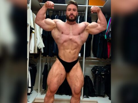 video:-fisiculturista-revela-sangramento-bizarro-antes-do-mr.-olympia