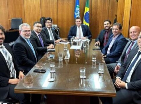 exclusivo:-ministro-da-previdencia-se-reuniu-com-careca-do-inss-no-inicio-do-governo-lula