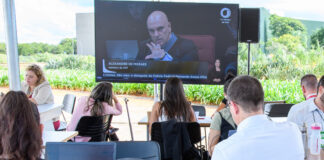 os-democratas-sabem-o-que-fazem:-vem-ai-a-censura-previa-no-brasil