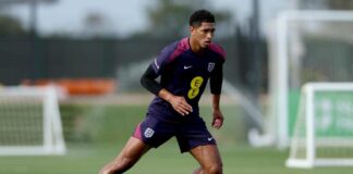 video:-inglaterra-treina-em-tenda-de-calor-na-preparacao-para-a-copa