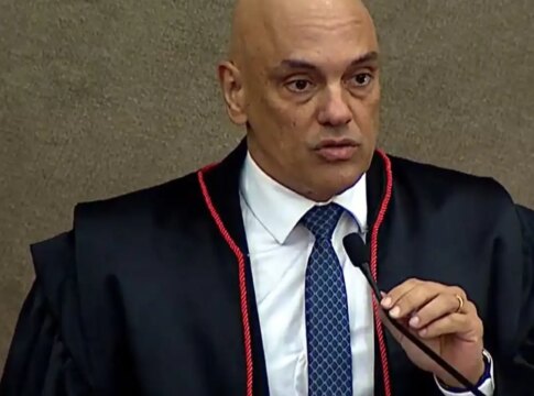 moraes-pede-que-hamilton-mourao-seja-ouvido-pela-pf-dentro-de-15-dias