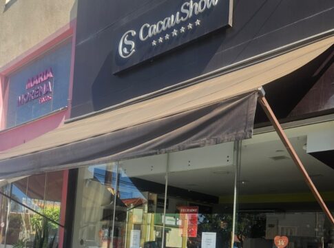 apos-negar-perseguicao,-cacau-show-fecha-loja-de-franqueada-que-denunciou-“seita”