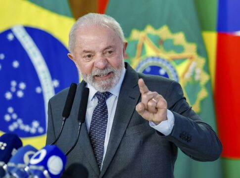 quaest:-57%-dos-brasileiros-desaprovam-governo-lula-e-40%-aprovam