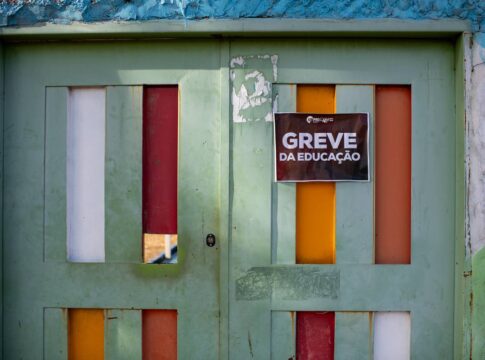 no-3o-dia-de-greve,-35%-das-escolas-publicas-do-df-amanhecem-fechadas
