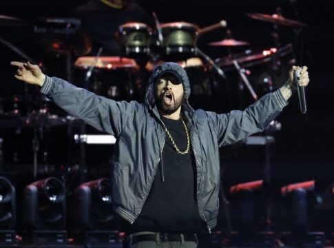 eminem-processa-a-meta-em-r$-616-milhoes;-entenda
