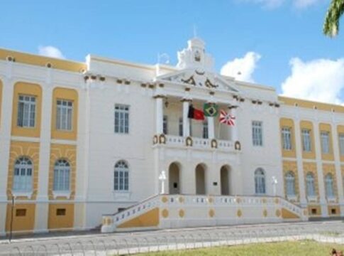 empresa-de-onibus-e-condenada-a-pagar-r$-5-mil-por-acidente-com-passageiro