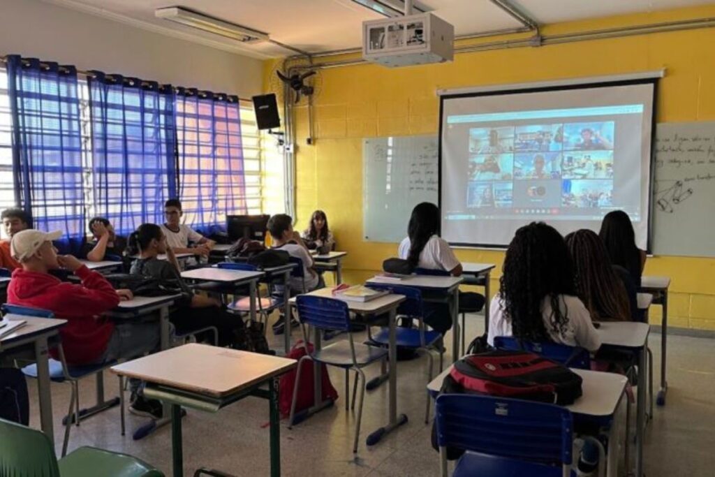 tcm-pede-que-prefeitura-de-sp-explique-plano-de-privatizar-escolas