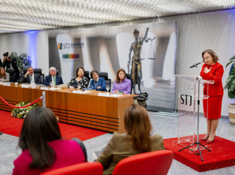 stj-sedia-lancamento-de-livro-em-homenagem-a-ministra-nancy-andrighi