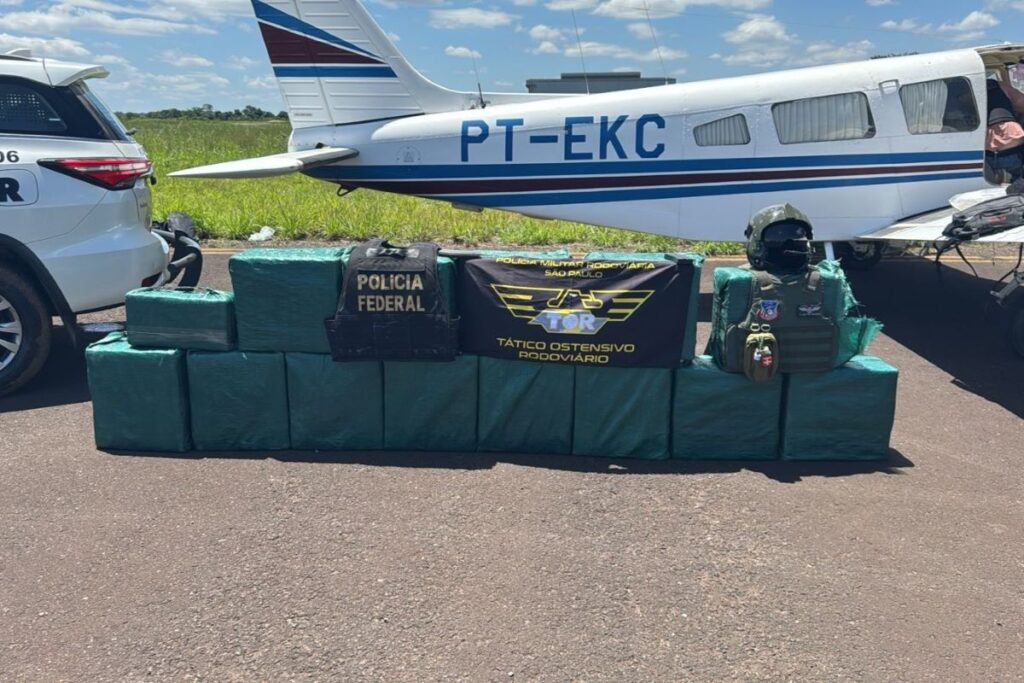 justica-absolve-piloto-preso-com-400-quilos-de-cocaina-dentro-de-aviao