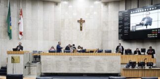 cassacoes-em-massa-podem-fortalecer-esquerda-e-dificultar-gestao-nunes