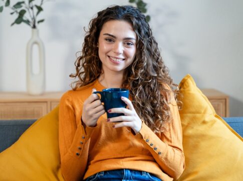 nutricionista-revela-cha-que-funciona-como-uma-“bomba”-de-colageno