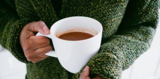 como-deixar-o-chocolate-quente-igual-ao-de-uma-cafeteria