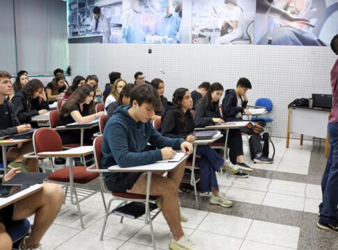 enem-2025:-prazo-para-inscricoes-termina-nesta-sexta