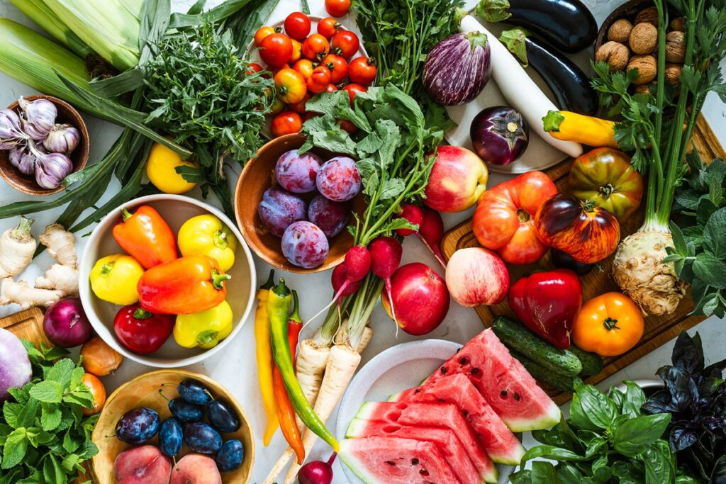 esta-fruta-e-rica-em-colageno-e-ainda-desincha-a-barriga;-confira