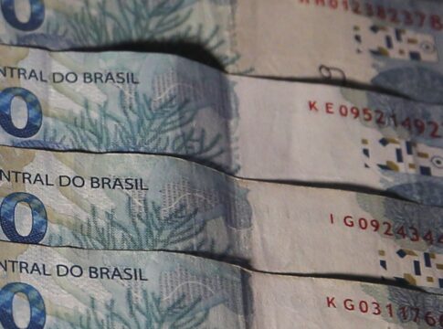 s&p-mantem-nota-da-divida-brasileira-e-nao-preve-mudancas