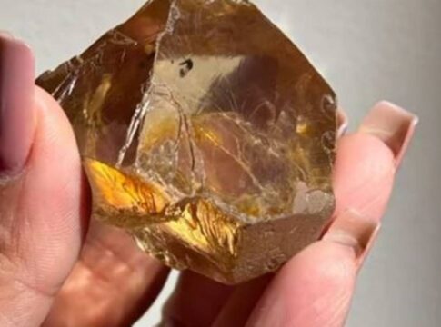 diamante-gigante-de-r$-16-milhoes-achado-em-mg-e-o-2o-maior-do-brasil