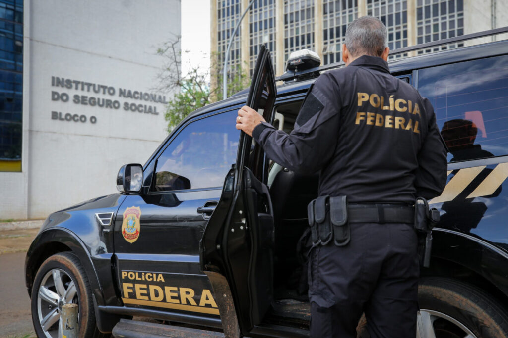 entidade-liga-caso-do-juiz-de-decisao-em-16-minutos-a-farra-do-inss