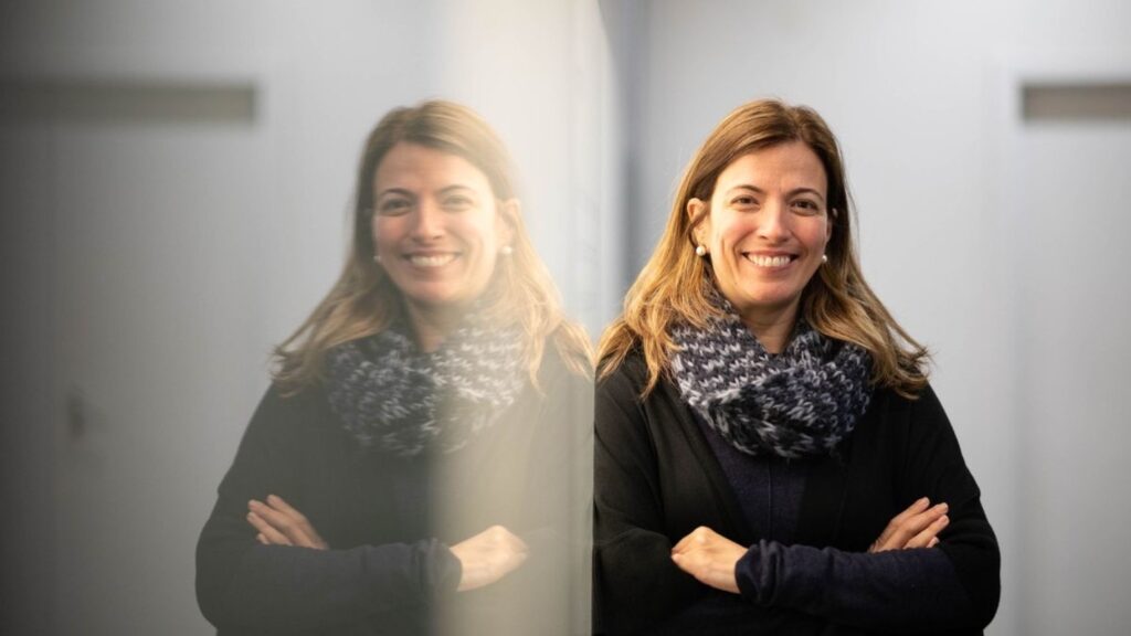 ana-claudia-quintana-e-a-proxima-palestrante-do-metropoles-talks-em-sp