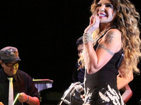 tv-brasil-e-radio-nacional-transmitem-show-de-elba-ramalho,-de-caruaru
