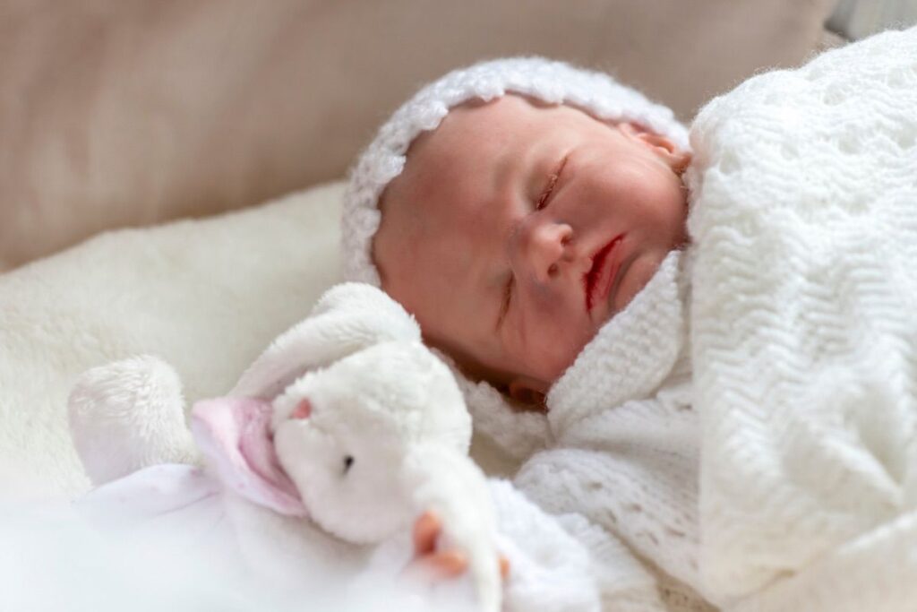 homem-bate-em-bebe-de-4-meses-apos-confundi-lo-com-reborn
