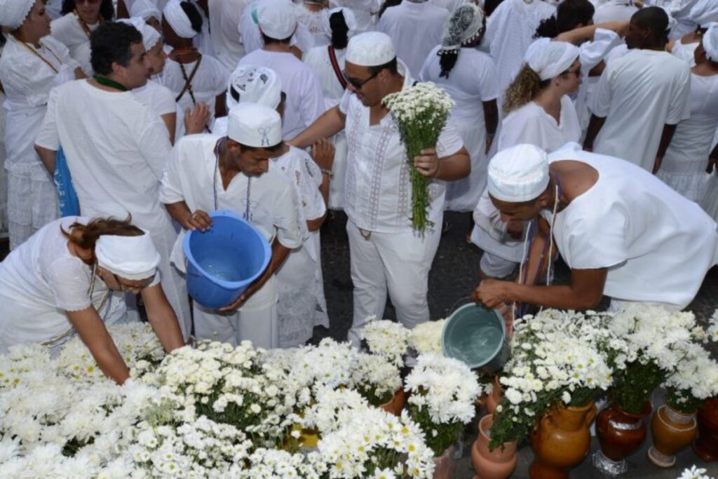 religioes-de-matriz-africana-tem-maioria-branca,-revela-censo