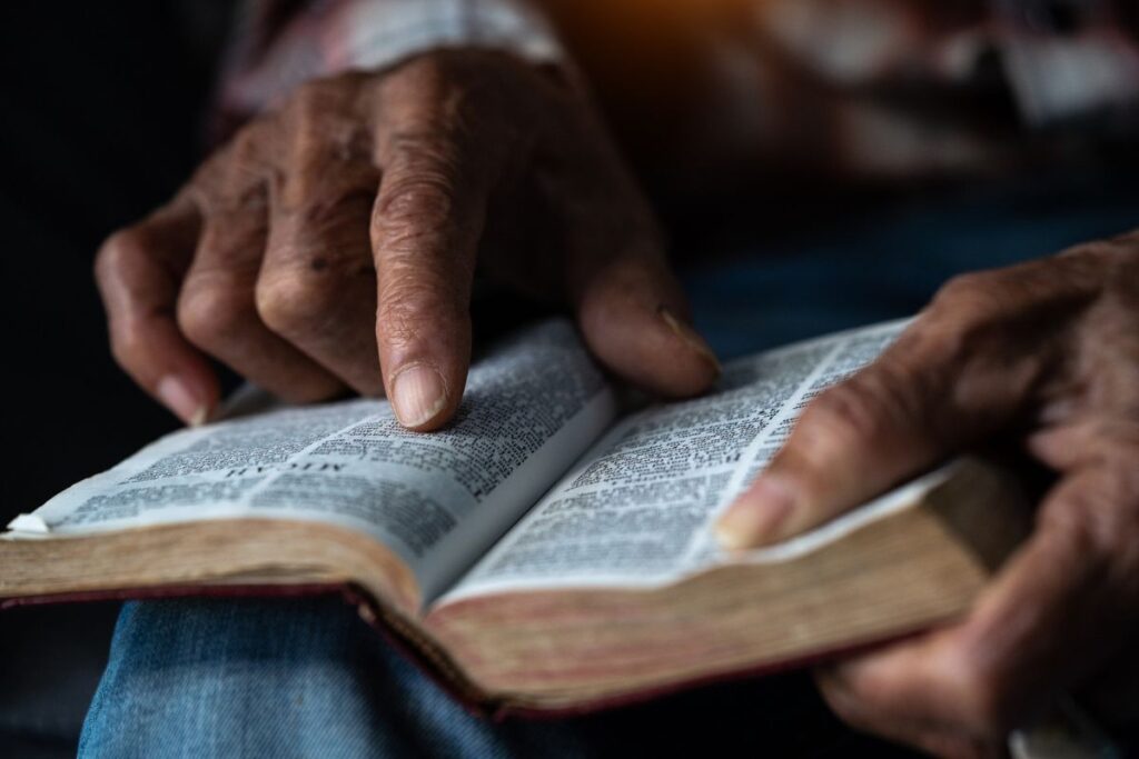censo:-analfabetos-sao-maioria-catolicos-e-de-religioes indigenas