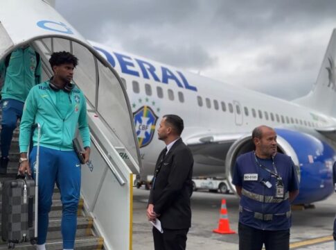 selecao-desembarca-em-sp-apos-empate-na-estreia-de-ancelotti