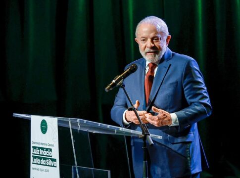 dois-dias-apos-pesquisa-ruim,-lula-diz-estar-“feliz-da-vida”
