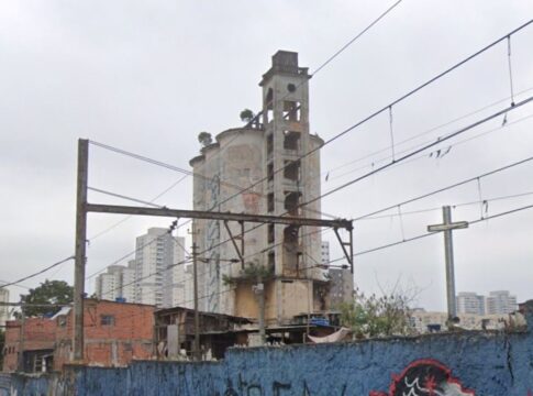 favela-do-moinho:-silo-esta-em-ruina-e-deve-ser-demolido,-diz-crea