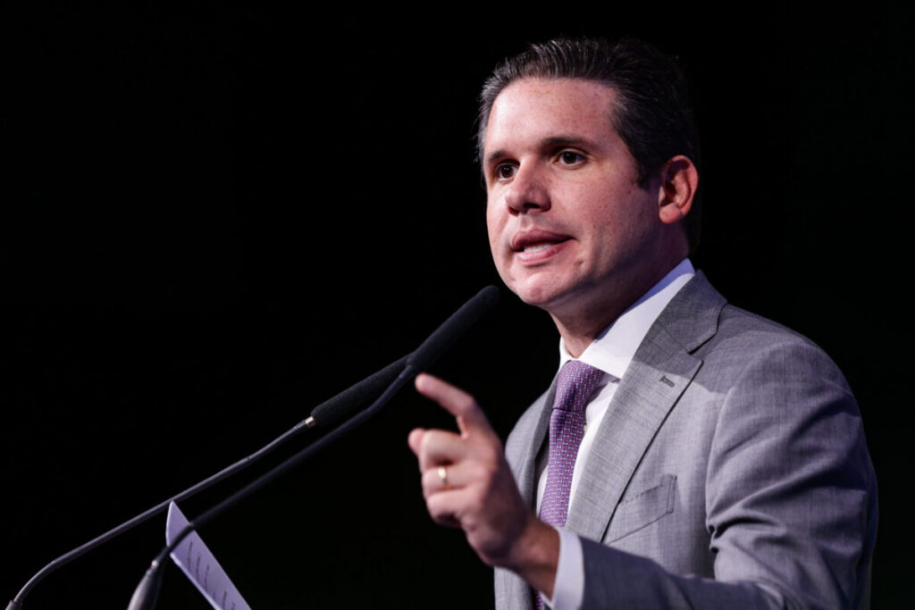 motta-critica-“custo-brasil”:-“e-um-peso-que-sufoca-a-nossa-industria”