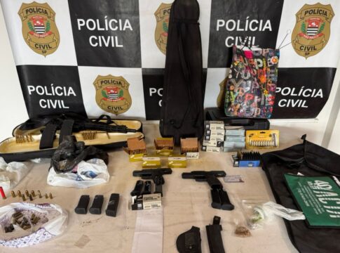 “jeffgun”:-armeiro-do-pcc-e-preso-em-santos-com-fuzil-e-municoes