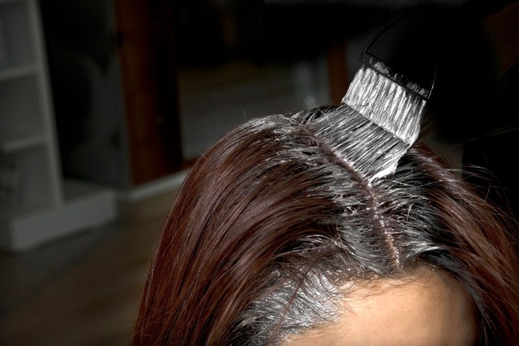 tinta-natural-cobre-todos-os-cabelos-brancos-sem-agredir-os-fios