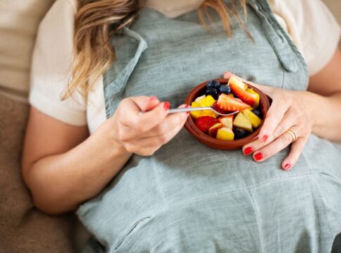 saiba-qual-fruta-tem-100-vezes-mais-vitamina-c-do-que-a-laranja