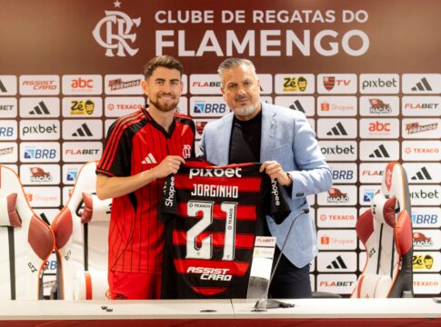 jorginho-e-apresentado-no-flamengo-e-elogia-o-clube:-“melhor-opcao”