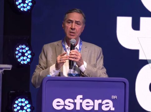 a-empresarios,-barroso-anuncia-medida-para-diminuir-acoes-trabalhistas