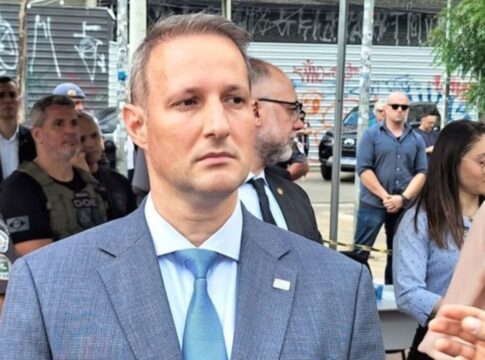 policia-de-derrite-leva-7-presos-sem-iml-e-bo-a-cadeia: “vai dar ruim”