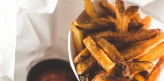 este-truque-com-vinagre-deixa-a-batata-frita-sequinha-e-crocante;-veja