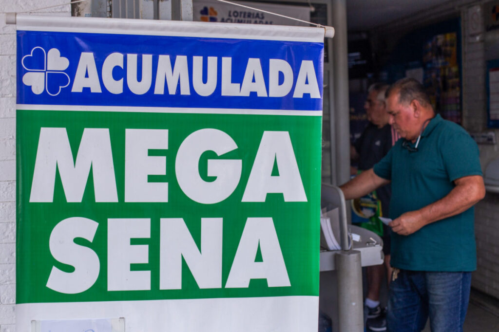mega-sena-acumula,-e-premio-vai-a-r$-61-milhoes.-confira-os-numeros