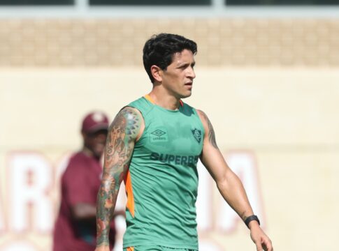 com-cano,-fluminense-realiza-primeiro-treino-nos-estados-unidos
