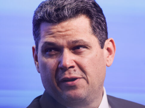 apos-“circo”-de-virginia,-alcolumbre-deve-enterrar-cpi-das-bets