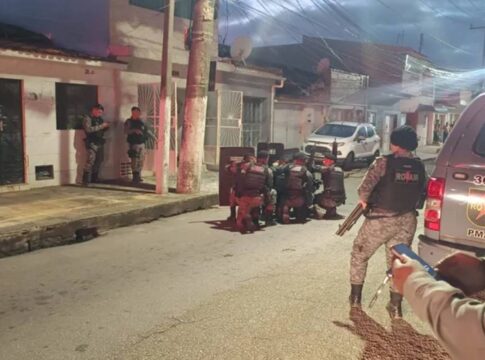 major-da-pm-mata-filho-de-10-anos-e-cunhado-durante-sequestro-em-al