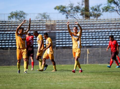 brasiliense-goleia-o-candango-e-volta-a-lideranca-no-candangao-sub-20