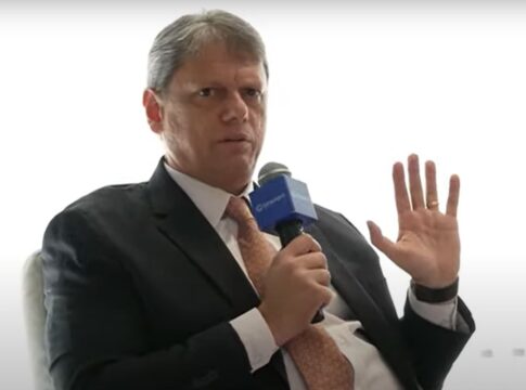 tarcisio-compara-ataque-contra-uribe-na-colombia-a-facada-de-bolsonaro