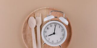 dieta-imitadora-do-jejum:-o-que-e,-como-funciona-e-os-riscos-do-metodo