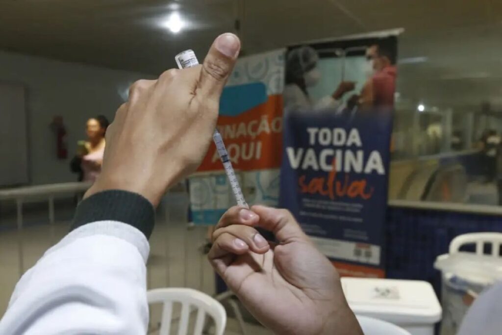 veja-lista-de-novos-locais-de-vacinacao-gratuita-contra-gripe-em-sp