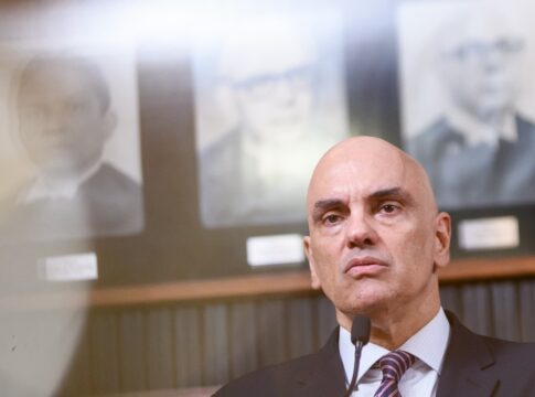 moraes-nega-pedido-de-braga-e-mantem-transmissao-de-interrogatorios