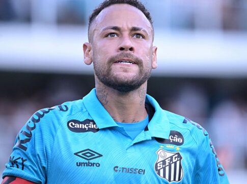 neymar-adia-jogo-comemorativo-com-marcal-e-cariani.-saiba-motivo