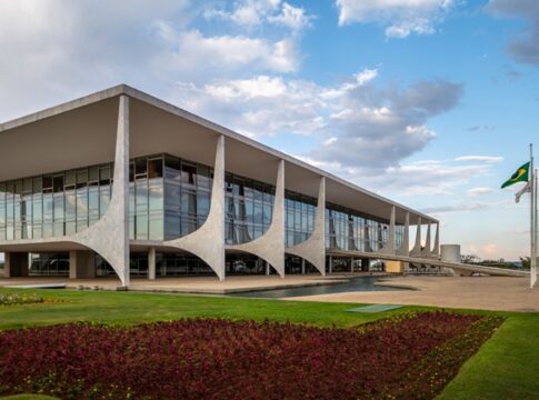 stf-reforca-seguranca-para-interrogatorio-de-bolsonaro-e-mais-7-reus
